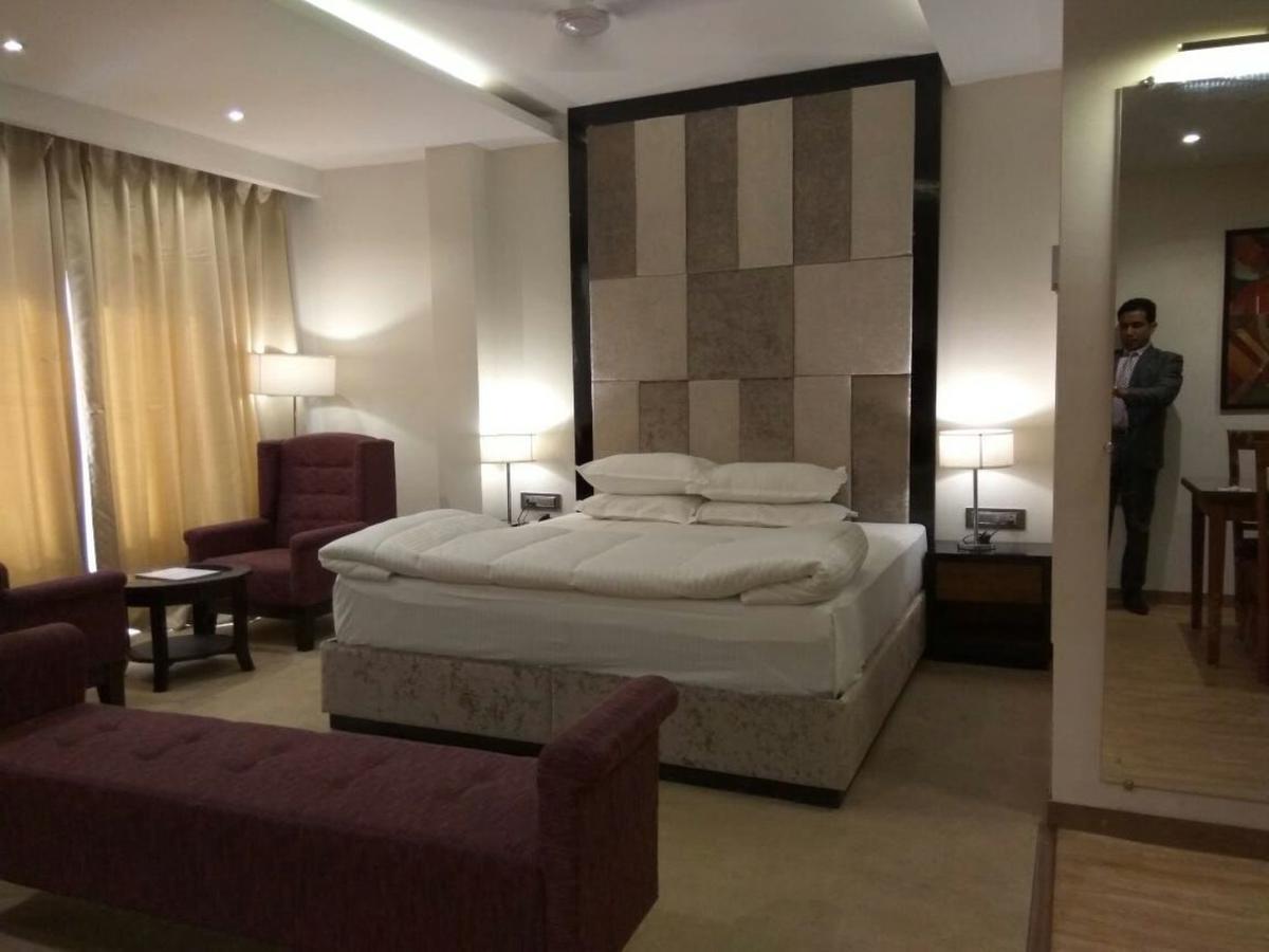 Hotel Surendra Vilas Bhopal Ngoại thất bức ảnh