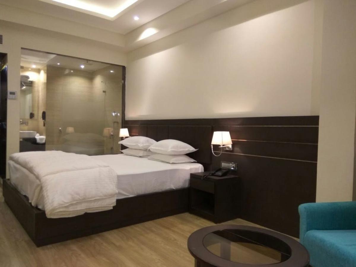 Hotel Surendra Vilas Bhopal Ngoại thất bức ảnh